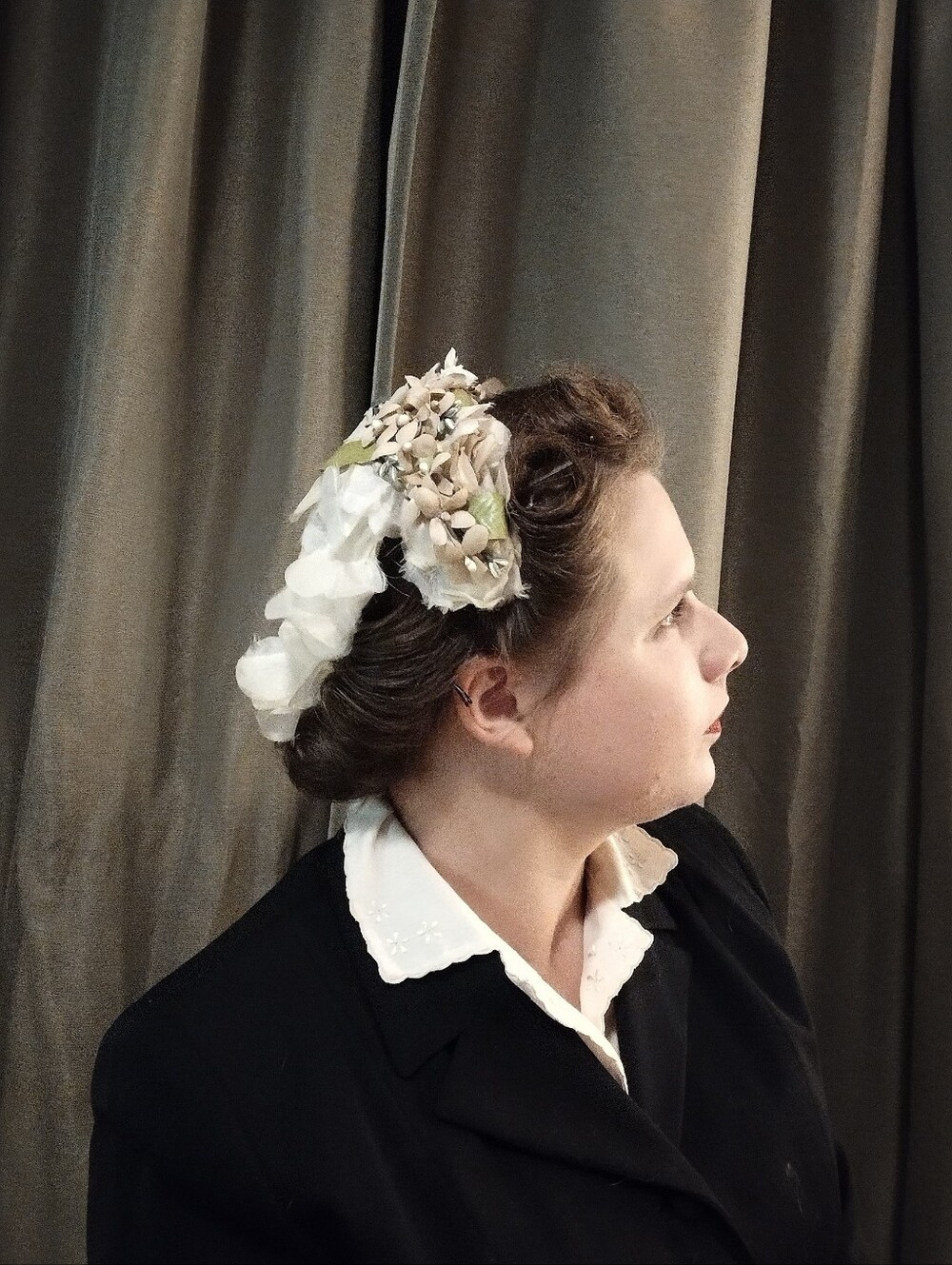 Floral Ivory Opencrown Hat with Green Accents